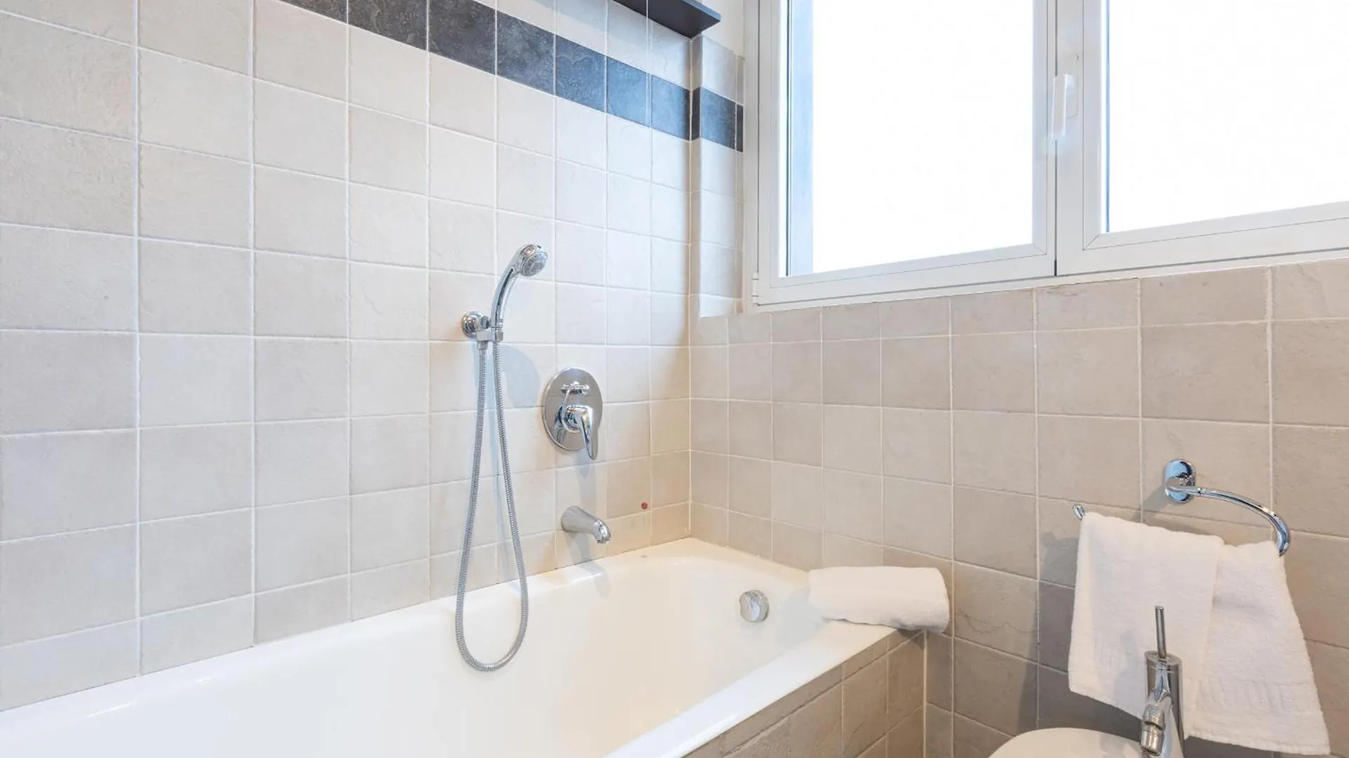 Bicocca Terrace Two Bedroom Apartment -Top Collection Milan