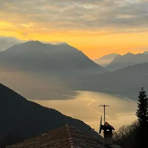 https://chalet-la-terrazza-vista-lago.it-lombardy.com