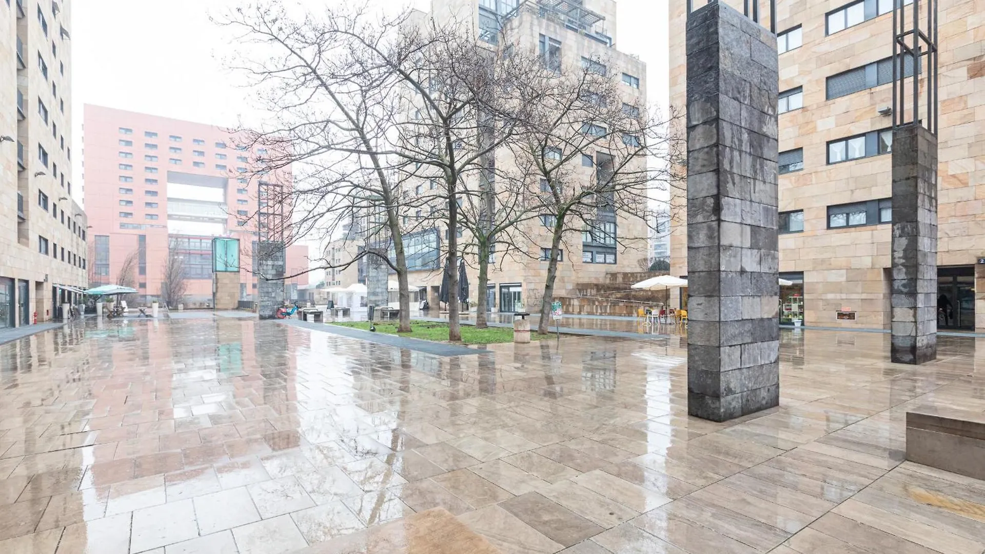 Bicocca Terrace Two Bedroom Apartment -Top Collection Milano Italien